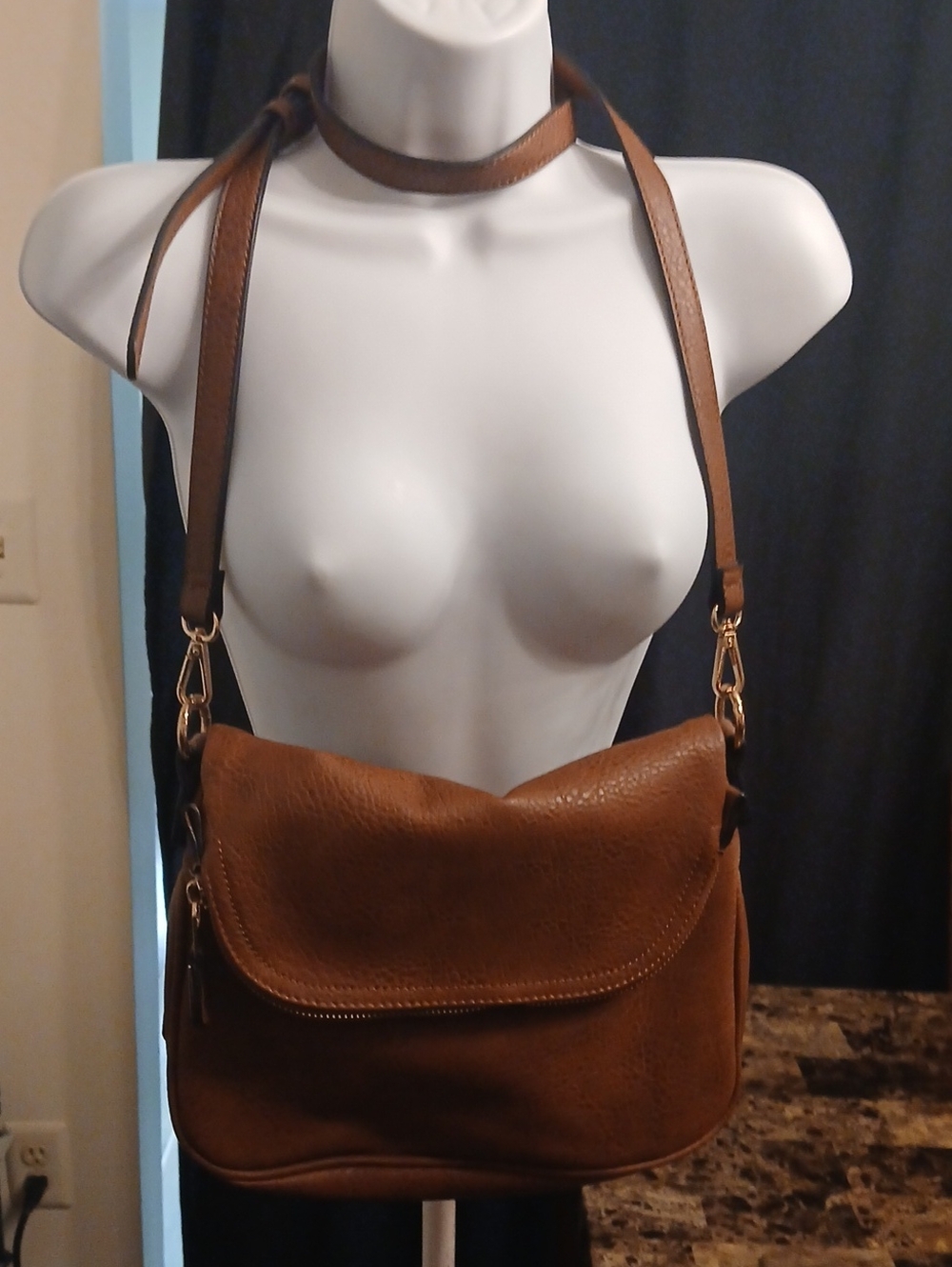 Women's Brown Soft Crossbody Bag - Classic Everyday Style